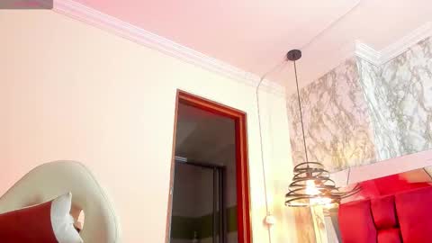 sheilly_brown online show from November 21, 7:45 pm