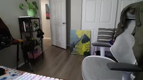 Snapshot of sheilyn_smith chatting on October 28, 2:59 am sheilyn_smith online show from October 28, 2:59 am