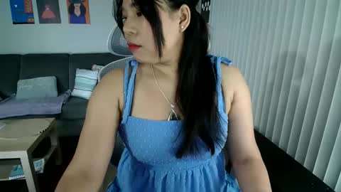 sheilyn_smith online show from May 7, 5:24 am