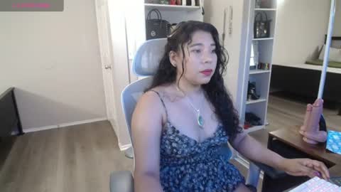 sheilyn_smith online show from August 2, 4:11 am