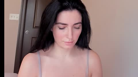 Snapshot of sheisallthat chatting on November 1, 8:22 pm sheisallthat online show from November 1, 8:22 pm