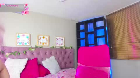 Shelby cute  online show from September 23, 1:25 pm