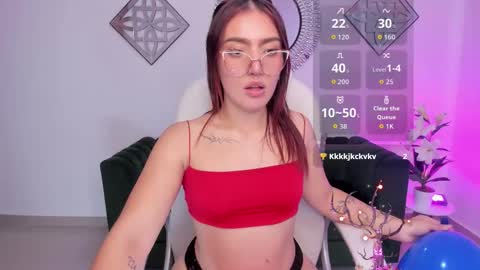 Snapshot of shelby_gix chatting on October 16, 5:25 pm shelby online show from October 16, 5:25 pm
