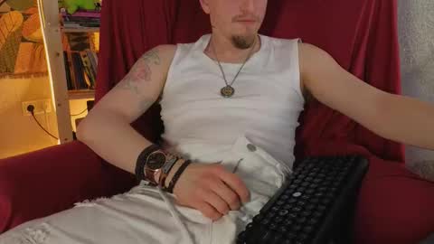Vincente online show from September 25, 9:51 pm