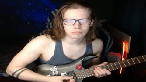 Snapshot of sheldon_music chatting on October 17, 6:10 pm Sheldon online show from October 17, 6:10 pm