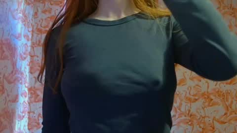 Erika online show from March 6, 9:42 pm