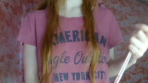 Snapshot of shelikessoymilk chatting on May 25, 6:36 pm Erika online show from May 25, 6:36 pm