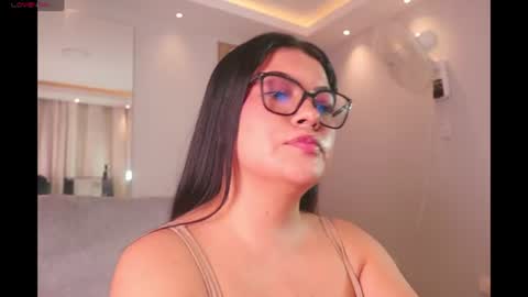 S H E L L  online show from August 4, 2:37 am