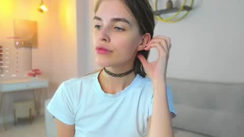 Snapshot of shelleyharn chatting on September 10, 1:27 am Alex online show from September 10, 1:27 am