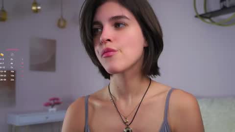 Snapshot of shelleyharn chatting on November 9, 1:15 am Alex online show from November 9, 1:15 am