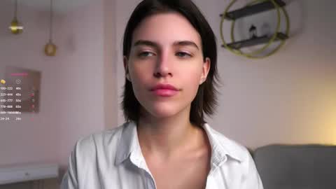 Snapshot of shelleyharn chatting on November 22, 1:15 am Alex online show from November 22, 1:15 am