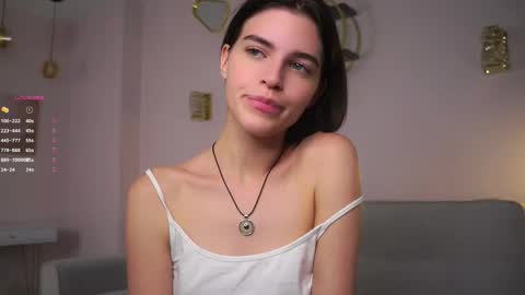 Snapshot of shelleyharn chatting on November 27, 2:02 am Alex online show from November 27, 2:02 am