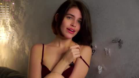 Snapshot of shelleyharn chatting on February 1, 1:15 am Alex online show from February 1, 1:15 am