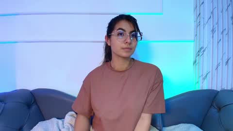  Transmission schedule Monday - Friday 715 am to 200 pm time Colombia  online show from January 31, 6:25 pm