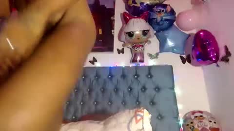 shellmy online show from February 17, 4:53 am
