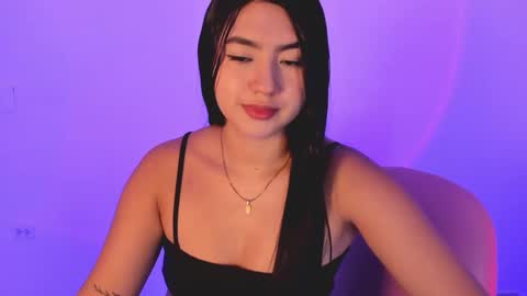 Snapshot of shelly_rohades chatting on October 14, 1:06 am online show from October 14, 1:06 am