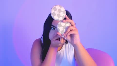 Snapshot of shelly_rohades chatting on October 17, 1:31 am online show from October 17, 1:31 am