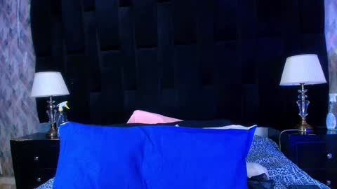 Shelsy online show from February 4, 12:00 pm