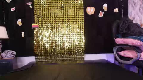 Shelsy online show from September 23, 11:57 am