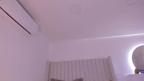 shelynna_azzul online show from December 29, 9:41 pm