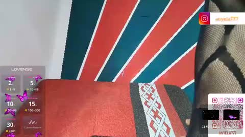 Snapshot of shengyi_blue chatting on July 21, 8:05 am anyela7773 online show from July 21, 8:05 am