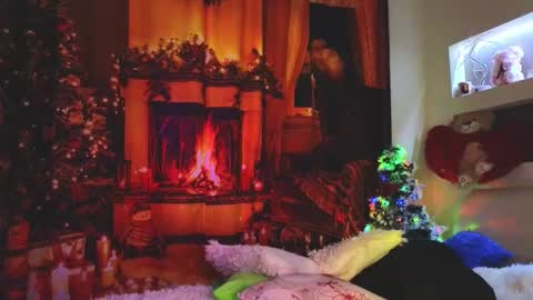 Snapshot of sherbru chatting on December 26, 1:40 am Sher online show from December 26, 1:40 am