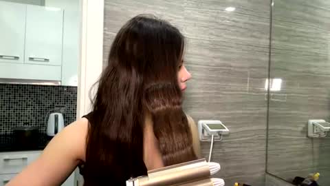 Snapshot of shereeshasky chatting on June 13, 3:04 am Marry online show from June 13, 3:04 am