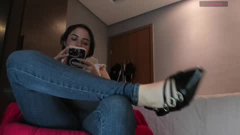 Snapshot of sherilkwang_ chatting on March 6, 12:07 am .. Sherilk .. online show from March 6, 12:07 am