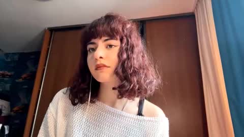 Snapshot of sherlyngrandy chatting on February 17, 9:28 am Mia online show from February 17, 9:28 am