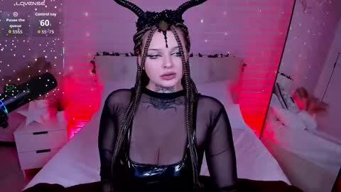 Snapshot of sherri_martinez chatting on October 6, 3:42 pm sherri_martinez online show from October 6, 3:42 pm