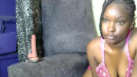 Snapshot of sherry_comet chatting on December 4, 11:46 pm sherry online show from December 4, 11:46 pm