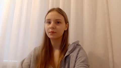 Lisa online show from February 19, 7:15 am