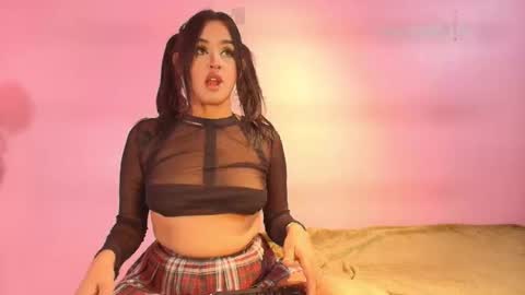 Snapshot of shery_will chatting on March 17, 12:26 am Shary online show from March 17, 12:26 am