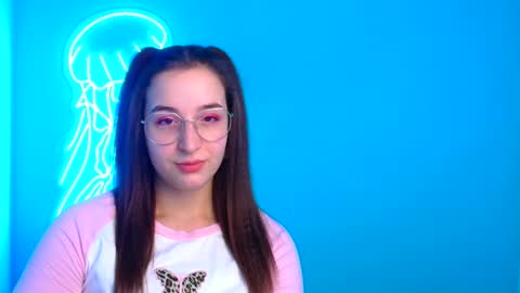Snapshot of sheryl_sweet chatting on December 1, 5:13 pm Sheryl online show from December 1, 5:13 pm