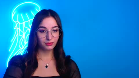 Snapshot of sheryl_sweet chatting on January 12, 6:27 pm Sheryl online show from January 12, 6:27 pm