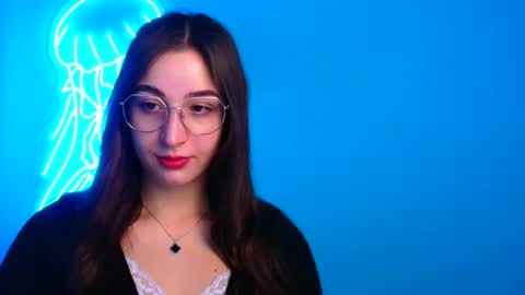 Snapshot of sheryl_sweet chatting on January 13, 6:16 am Sheryl online show from January 13, 6:16 am