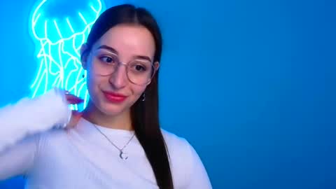 Snapshot of sheryl_sweet chatting on March 9, 6:17 am Sheryl online show from March 9, 6:17 am