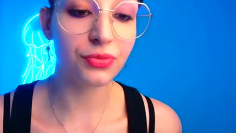 Snapshot of sheryl_sweet chatting on March 12, 12:36 pm Sheryl online show from March 12, 12:36 pm