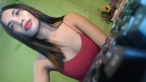 shiela_may online show from June 9, 2:17 pm