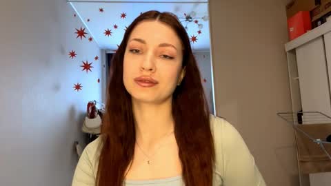 Snapshot of shielaamolsch chatting on February 17, 11:18 am Sheila online show from February 17, 11:18 am