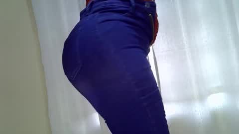 Snapshot of shiksdylan chatting on March 14, 4:51 am shiksdylan online show from March 14, 4:51 am