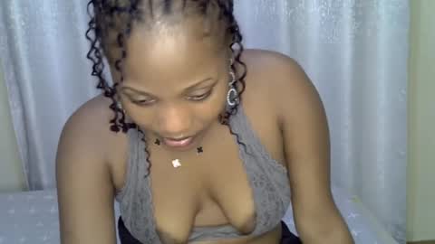 Snapshot of shiksdylan chatting on March 15, 10:27 pm shiksdylan online show from March 15, 10:27 pm