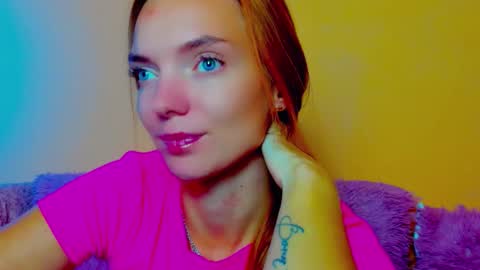 Alexis online show from October 7, 8:39 pm