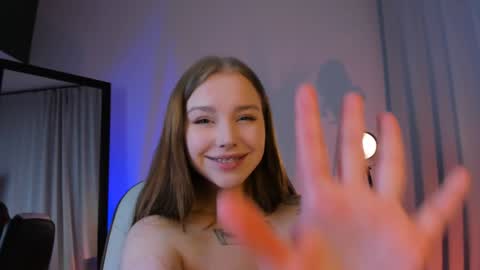 Snapshot of shiny_bell chatting on December 31, 4:57 pm Bell 3 Next broadcast  online show from December 31, 4:57 pm