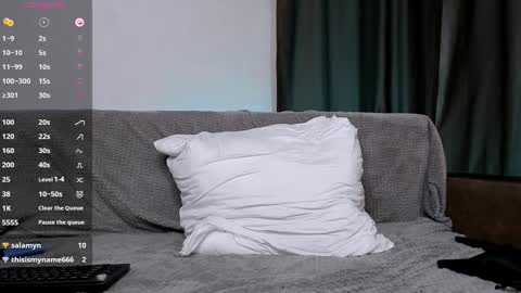 Jennifer  Streaming time online show from January 28, 4:52 pm