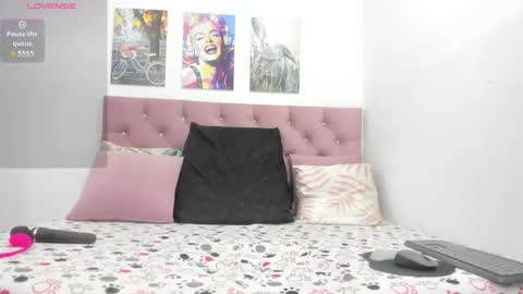 shira_sexylove online show from October 3, 12:07 am