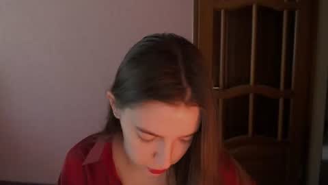 shiraha___rafieru online show from June 9, 8:37 am