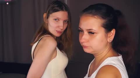 Snapshot of shirleenmahaffey chatting on September 16, 6:14 am Gretta and Lucia online show from September 16, 6:14 am