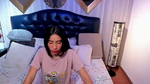 Shirley online show from October 30, 8:09 pm