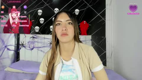 Snapshot of shirleyhott chatting on October 24, 1:40 pm shirleyhott online show from October 24, 1:40 pm